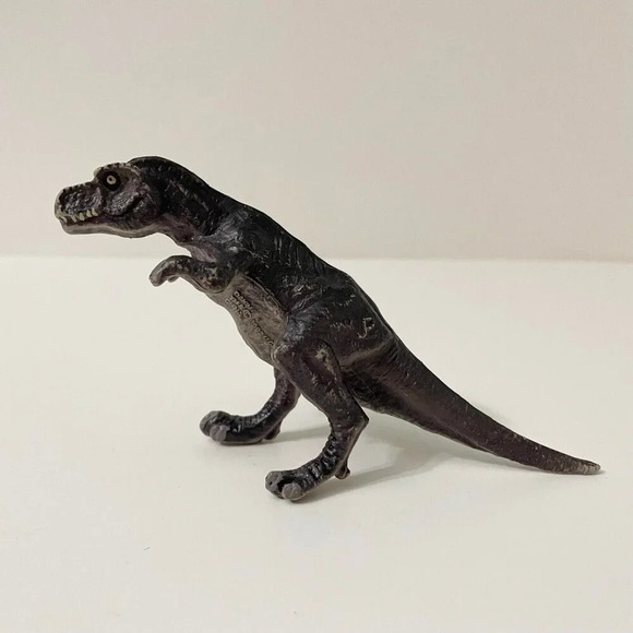 Vintage 1992 Dakin Jurassic Park Tyrannosaurus  TRex Dinosaur Figure Toy - Picture 1 of 12